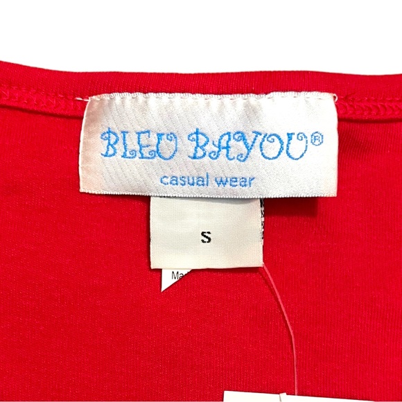 Bleu Bayou Casual Wear Solid Red V Neck Top, NWT‎ Size Small - Picture 2 of 4